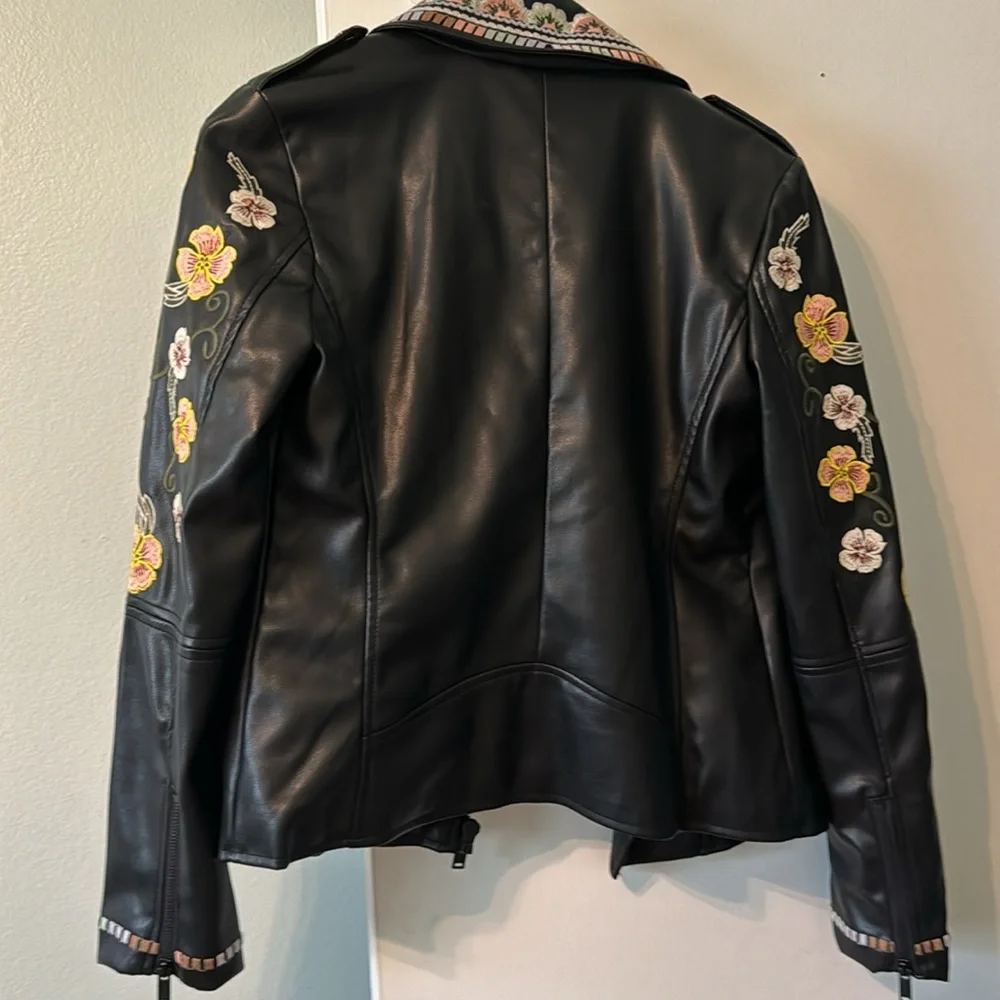 Like New Embroidered Faux Leather Moto Jacket black/multi Sz XS, fits XS/S